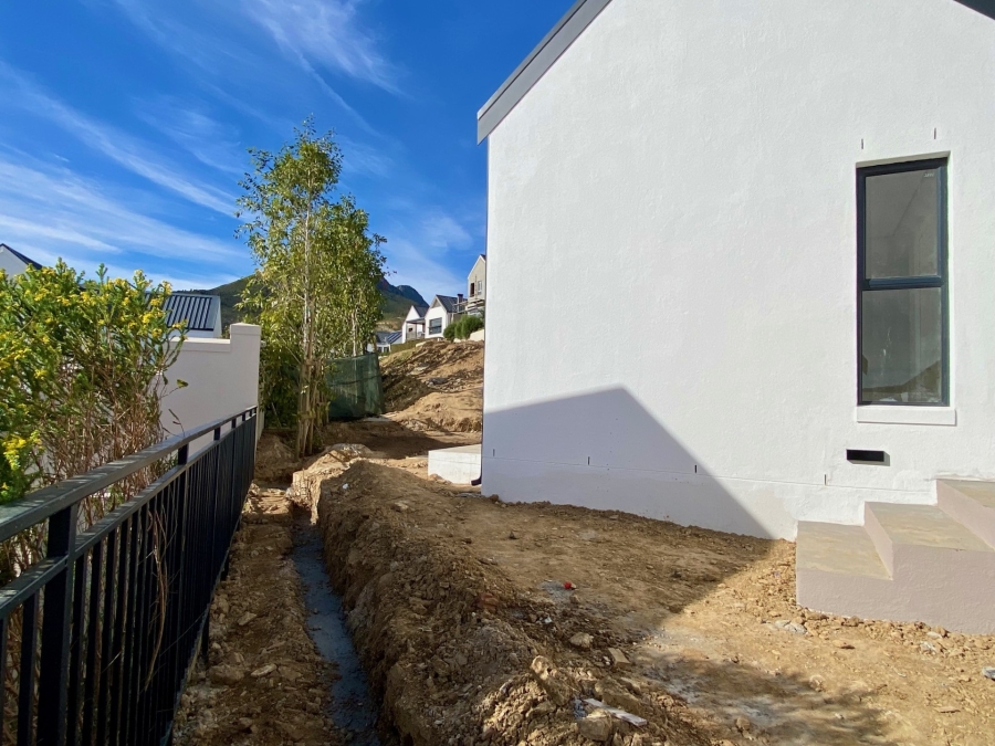 3 Bedroom Property for Sale in La Roche Western Cape